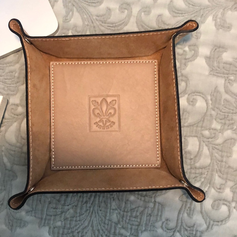 Watch holder